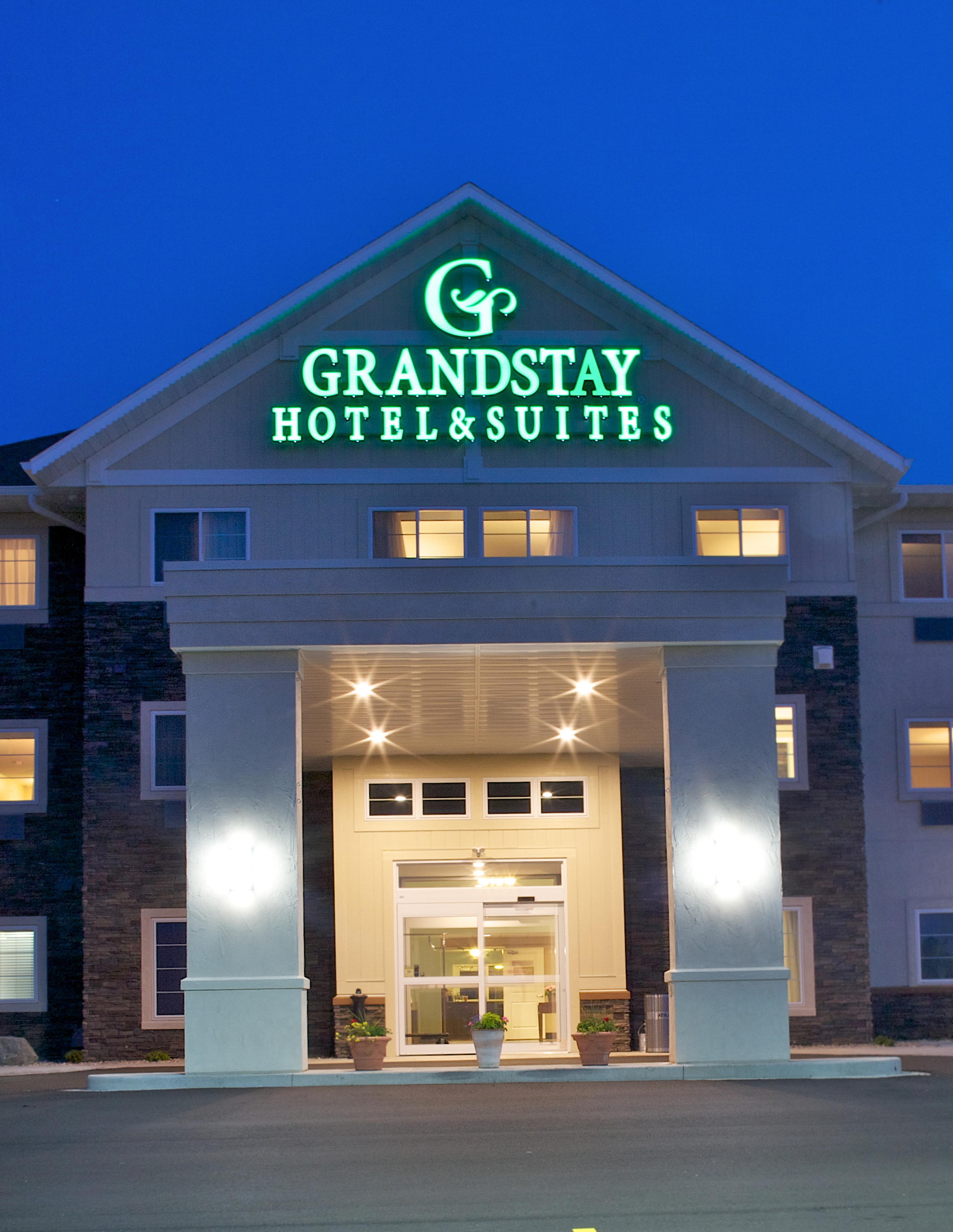 GrandStay Hotel & Suites Mount Horeb - Madison