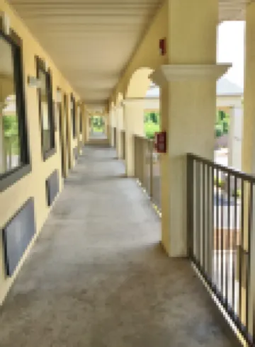 Americas Best Value Inn and Suites Little Rock