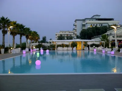 Martur Resort Hotel di 
