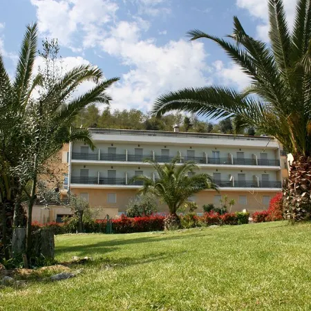 Alfredo Hotel