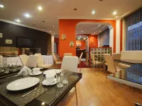 Mini Hotel โรงแรมใกล้เทศบาลบูคา