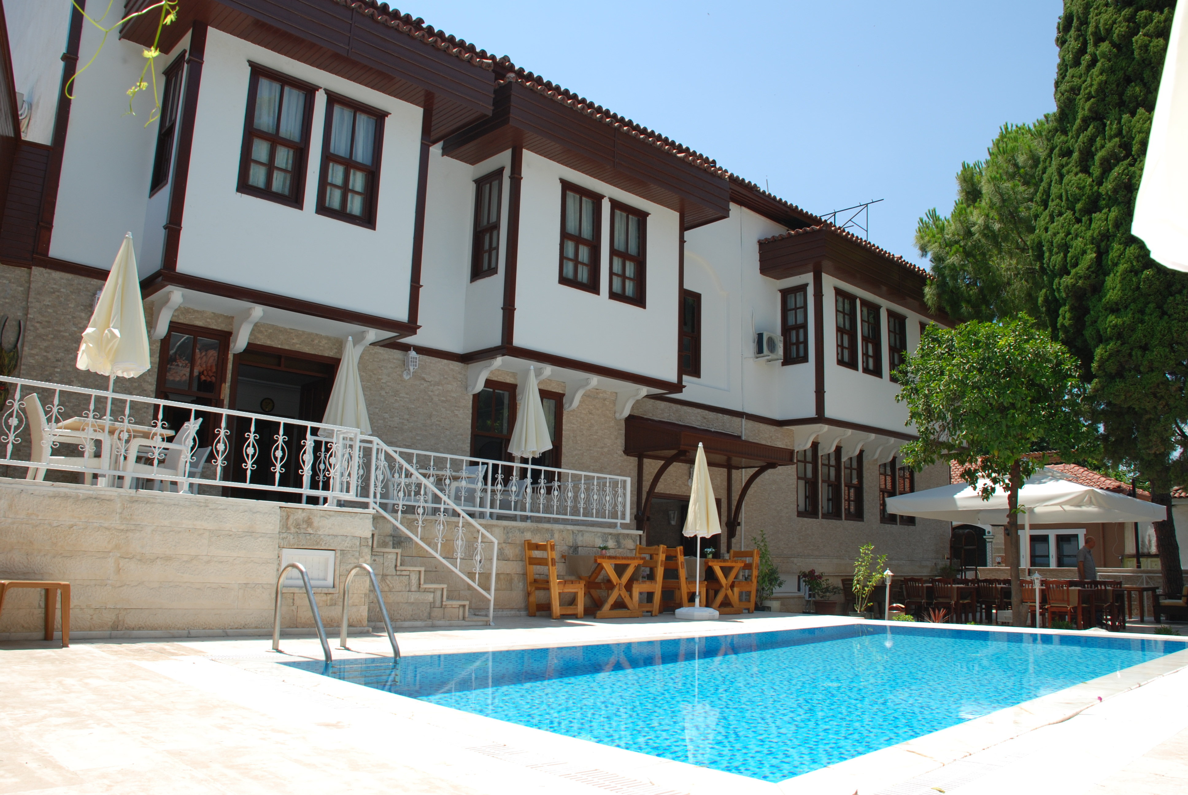 Urcu Hotel