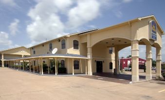 Best Western Angleton Inn