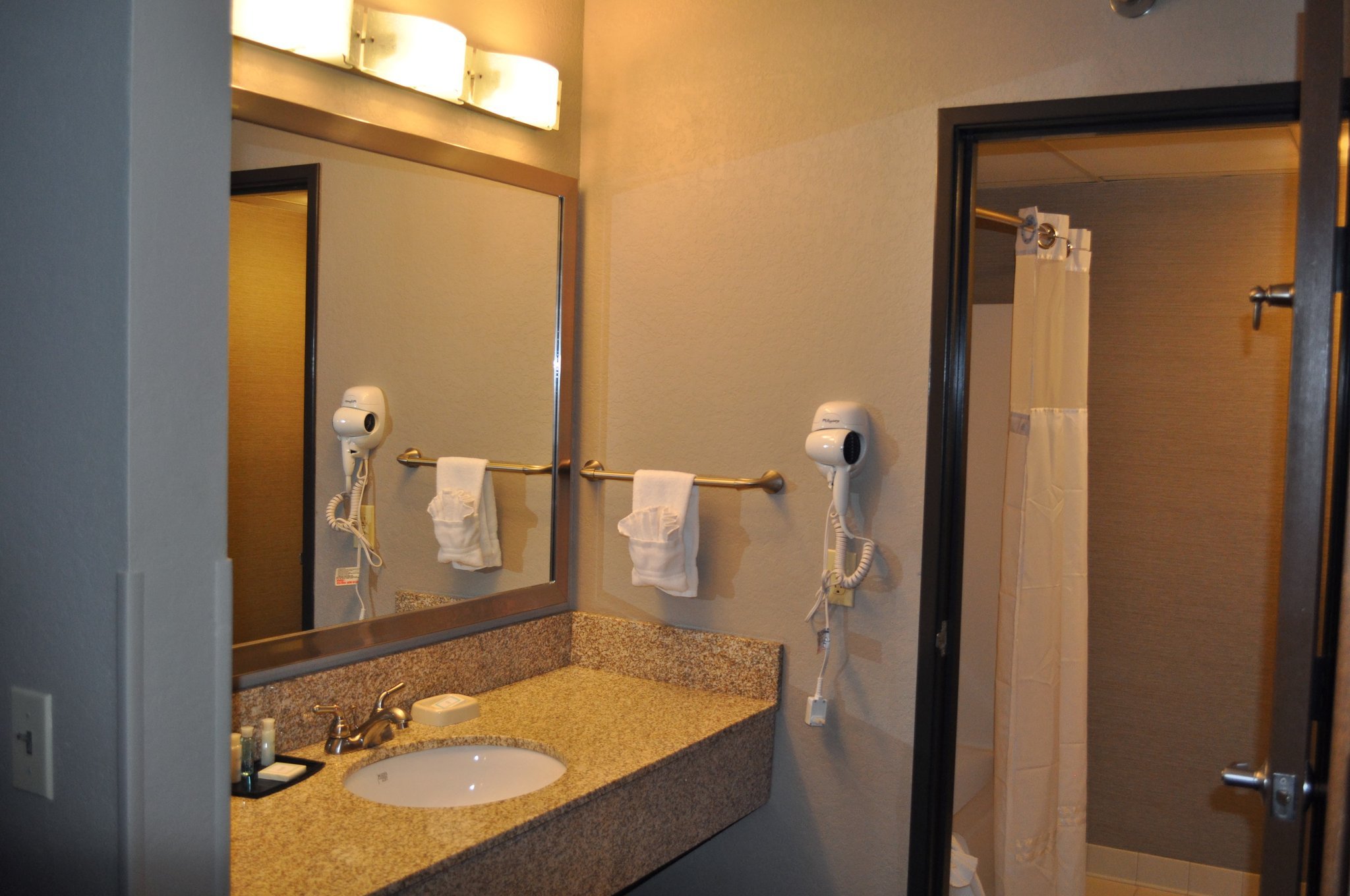 Best Western Plus Minneapolis-Northwest