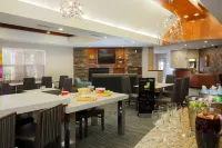 Residence Inn Chico Hôtels à : Chico
