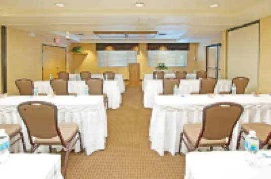 Red Lion Inn & Suites Goodyear Phoenix