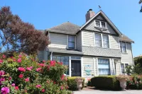 Nantucket Whale Inn, Half Moon Bay Hotels near Cozzolino's Christmas Trees