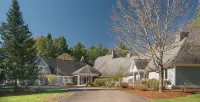 Stone Hill Inn Hotels in Cambridge