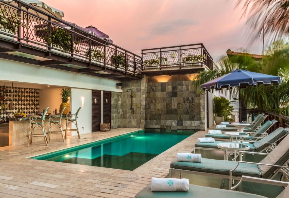 Hotel Capellan de Getsemani - Housity