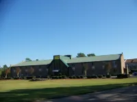 Carolina Pine Inn Near Southern Pines-Pinehurst