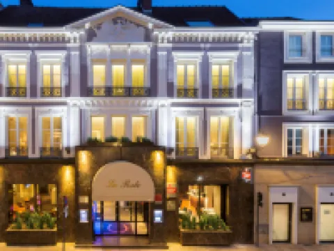 Best Western Premier Hotel de la Poste  Spa Hoteles en Troyes