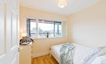 Pearse Street Suites