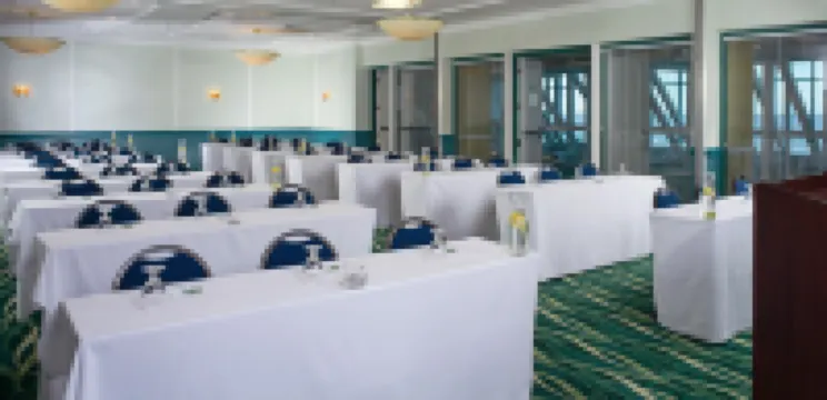 Holiday Inn VA BEACH-OCEANSIDE (21ST ST) by IHG