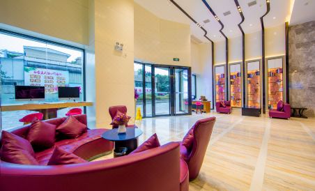 Lavande Hotel (Guilin Convention and Exhibition Center) - Housity