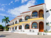 Costa Alegre Hotel & Suites Hôtels à : Rincón de Guayabitos