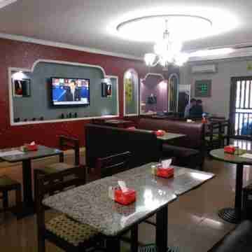 Hotel Golden Plazza Dining/Meeting Rooms