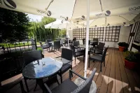 World Hostel - Old Town