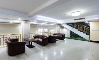 Sainan Hotel(Leping City Zhuhai Middle Road)