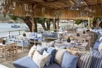 Out of the Blue Resort & Spa فنادق في أجيا بلاجيا