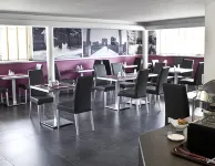 歐羅希爾中心柯美娣普利維飯店 - 早餐