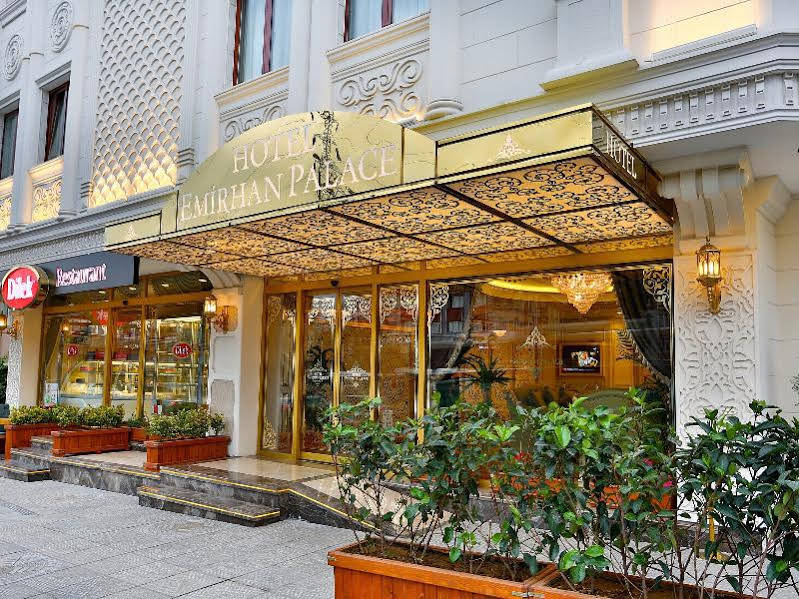 Hotel Emirhan Palace