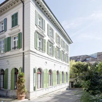 Blume Baden Hotel & Restaurant