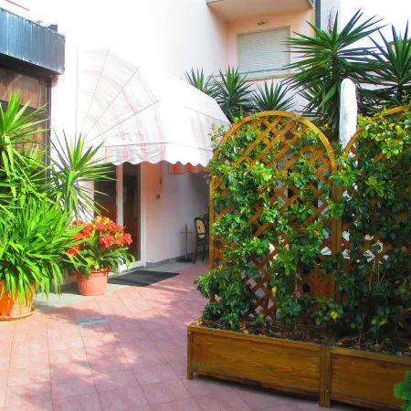 Hotel Prestige