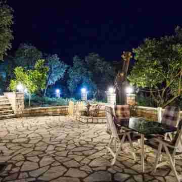 Kanali Village Parga Hotel Exterior