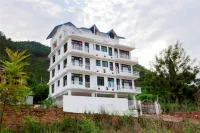 47 Hill Hotels in Bhuntar