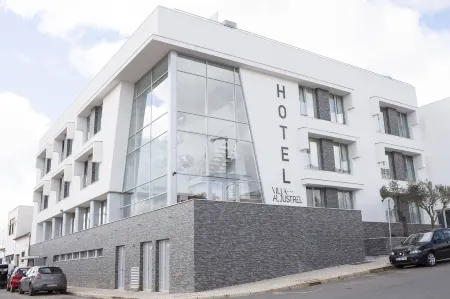 Lam Hotel Villa Aljustrel Отели в г. Алберноа