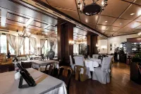 Enjoy 1313AG Hotel Touring Hotels in Stabio