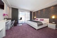 Boutique Hotel Life فنادق في Rogoznica