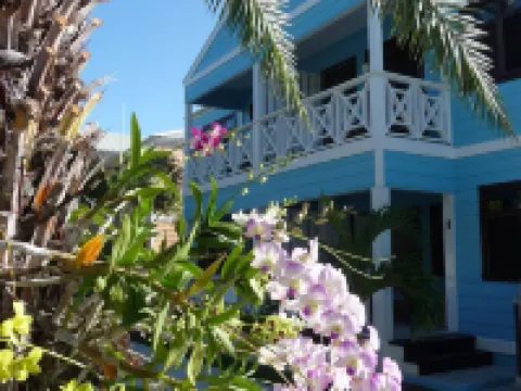 Buccaneer Beach Club Hotels in Dickenson Bay