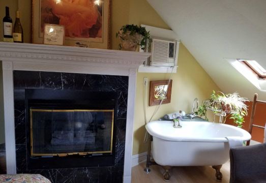 HCMC - Morden Home - Rooftop Pool & View - I8.08Over view