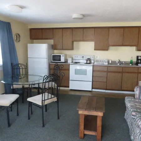 Marguerite Motel