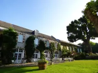 Hôtel la Tonnellerie - Swimmingpools