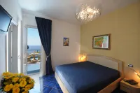 Hotel Il Pino Các khách sạn ở Praiano