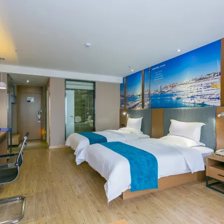 Yeste Hotel (Lingshan Xianggui Square)