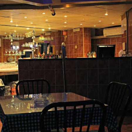 Emirates Plaza Hotel