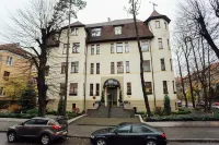 Chajka Hotel
