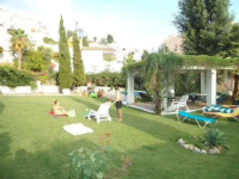 At Almoraide Suites Rooms