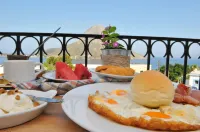 Vouros Palace Hotel di Leros