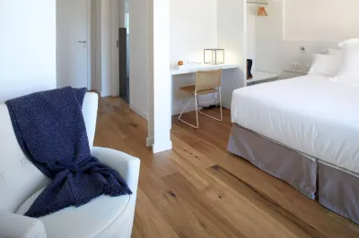 Mas Vivent Hotels in Garriguella