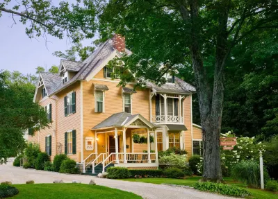 Brook Farm Inn