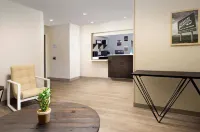 WoodSpring Suites Fargo North Near Ndsu