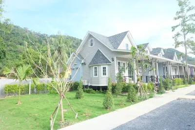 My Home Lantawadee Resort Hotels near Khlong Dao Beach