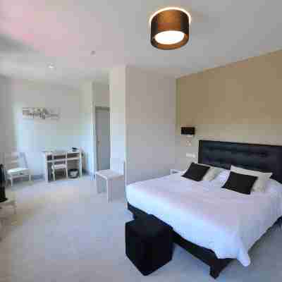 Logis Hôtel l'Epicurial Rooms