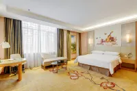 Vienna Hotel (Qufu Sankong Fengjing) - 3-Star