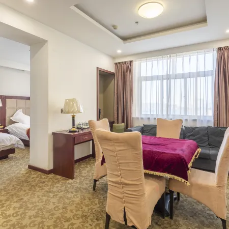 Fuxin Zhanqian Hotel