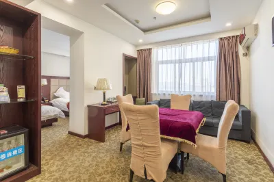Fuxin Zhanqian Hotel